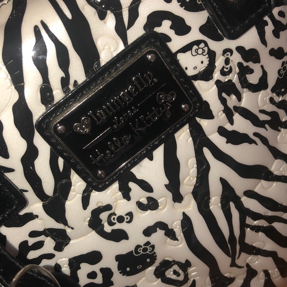 Hello Kitty LougeFly Speedy ❤️ ! - Picture 8 of 8